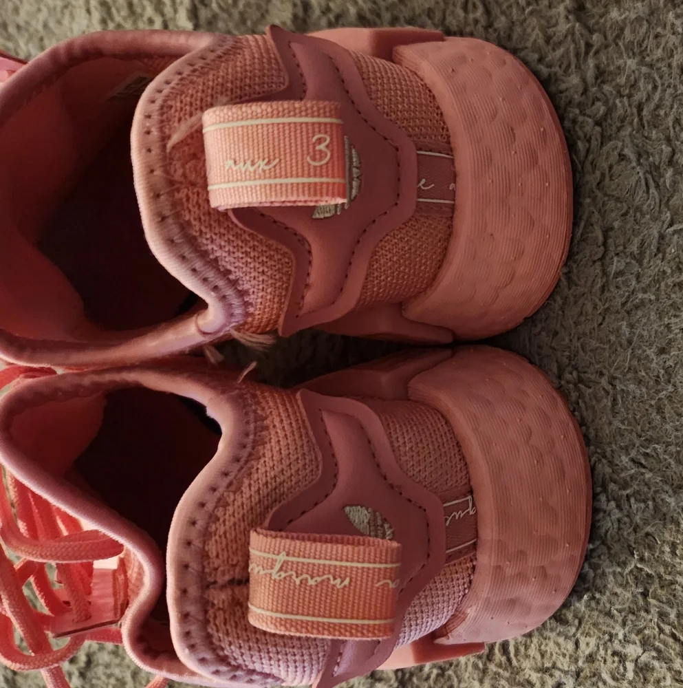 ADIDAS ORIGINALS NMD CORAL PINK SNEAKERS ! - Picture 2 of 6
